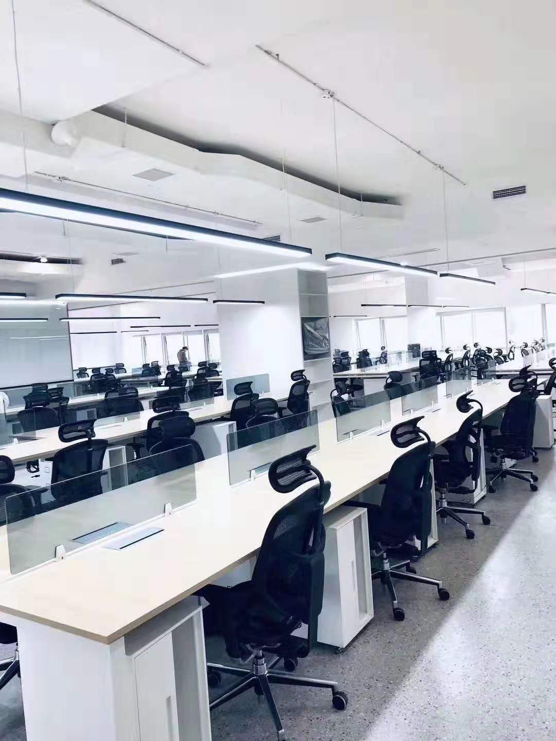 屏風(fēng)職員辦公桌